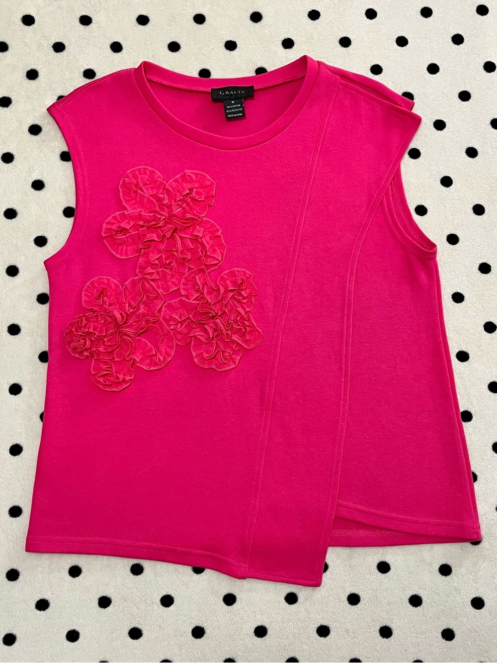 Gracia Hot Pink Rosette Asymmetrical Sleeveless Blouse Size M - Picture 1 of 10